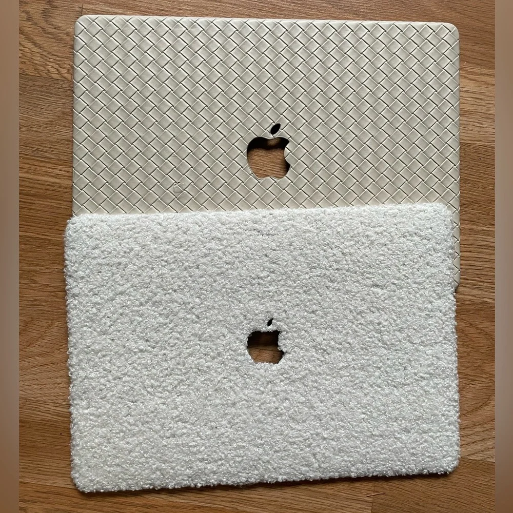 Apple MacBook Woven and Fluffy Cases